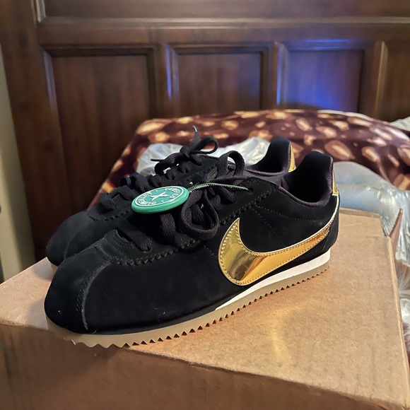 Nike cortez - Picture 1 of 5